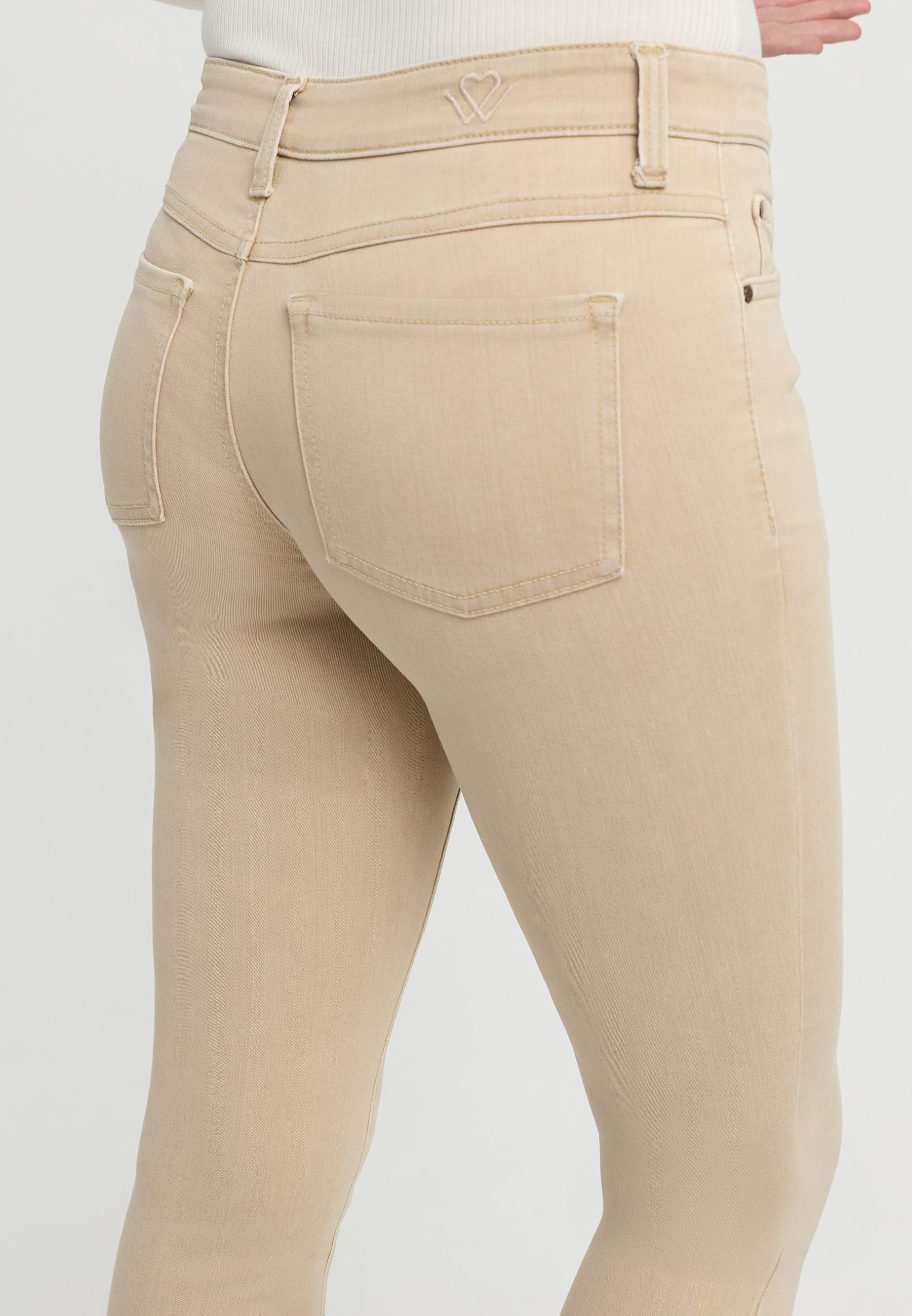 Ankle Straight